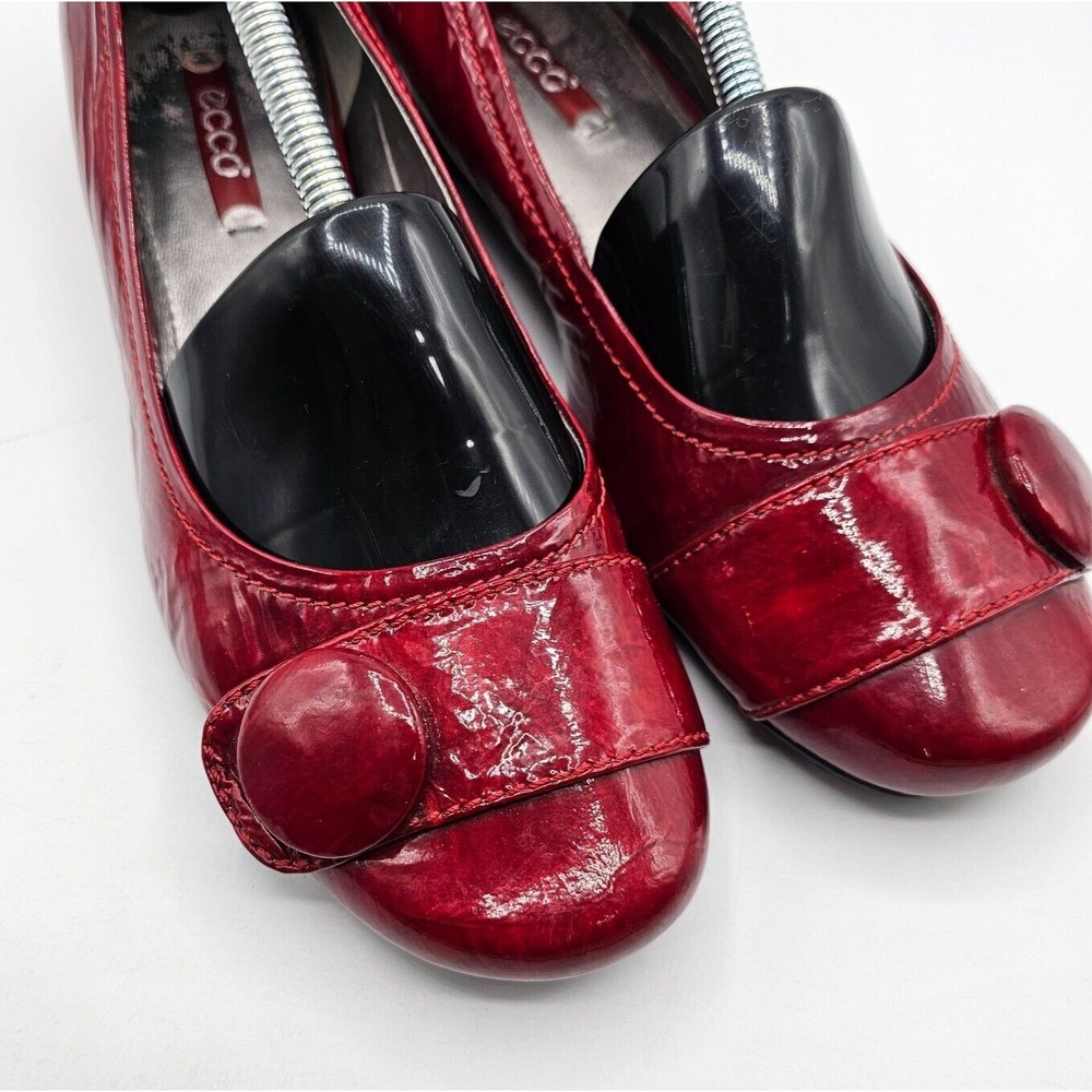 Ecco Womens Hanna Shoes Size 37 Red Patent Leather Button Wedge Heel Ballet - Picture 2 of 14